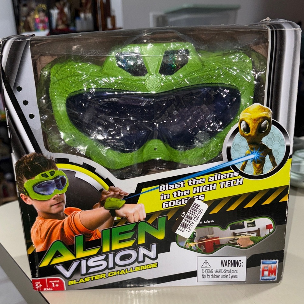 Alien Vision Blaster Challenge - Green